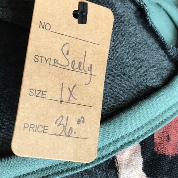 VANILLA Bay Leopard Print Top - Picture 4 of 6